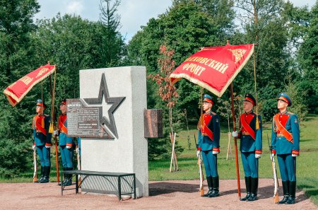 Александр Беглов: На Пулковских высотах установлен закладной камень на месте будущего мемориального комплекса, посвященного Битве за Ленинград